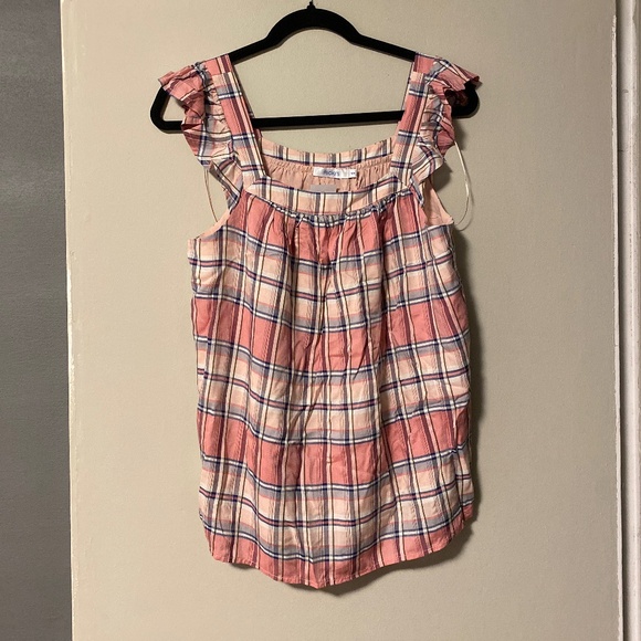Very cute summer top  Ricki’s 100% rayon - Picture 1 of 4